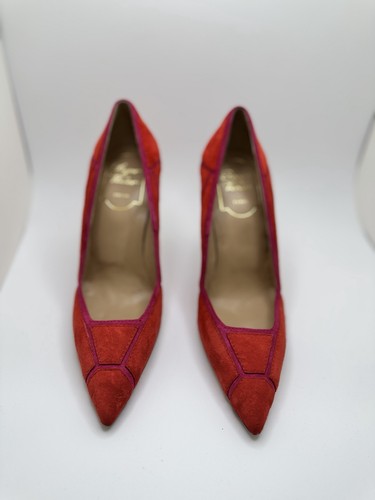 Roger vivier pointed toe suede - vivier, pointed-toe