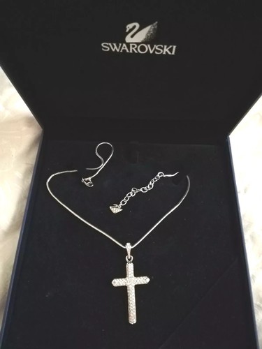 Catenina con croce swarovski - con,