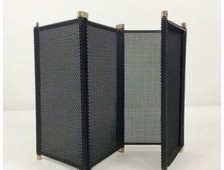 Parascintille per il Camino in Ferro Battuto con le Antine Afra & Tobia Scarpa