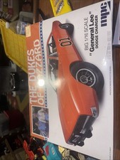 Caricabatteria MPC 1:16 Dukes