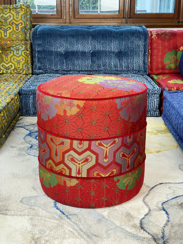 Pouf ottomano imbottito - , su