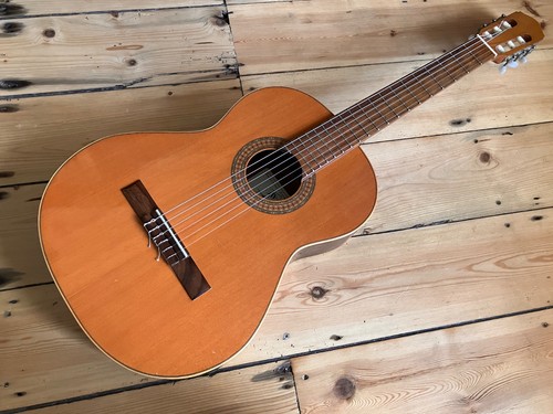 Chitarra classica spagnola