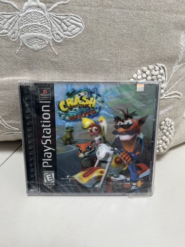 Crash bandicoot warped nuovo - crash, 3