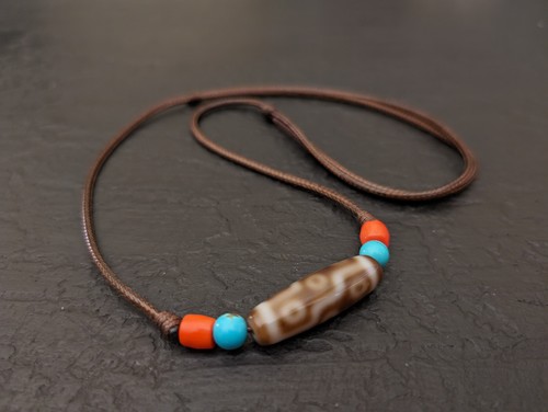 Collana con ciondolo - , perle