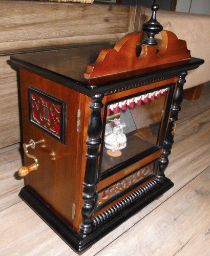 Raro coin swiss reuge - coin-op,