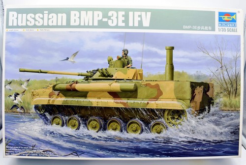 Modellino model kit montaggio