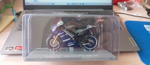 Altaya yamaha yzr m1 - altaya, 2012
