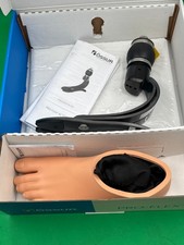 Piedino protesico a torsione