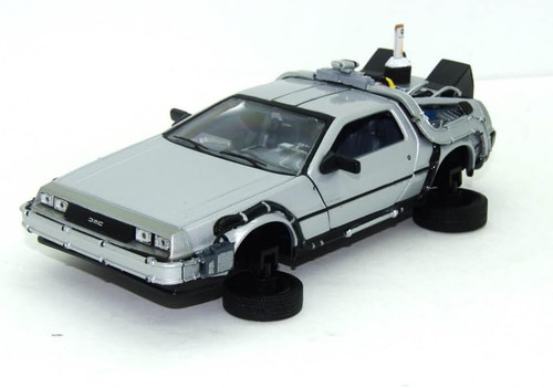 Back the future diecast - to,
