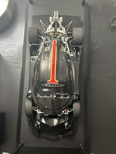 AUTOart Signature Collection - Pagani Zonda R - Fibra di Carbonio Nera - Scala 1:18