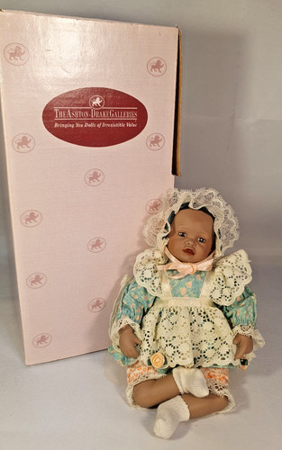 Mini bambola porcellana - in,