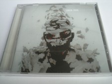 LINKIN PARK - LIVING THINGS -