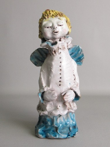 Scultura angelo maiolica stile