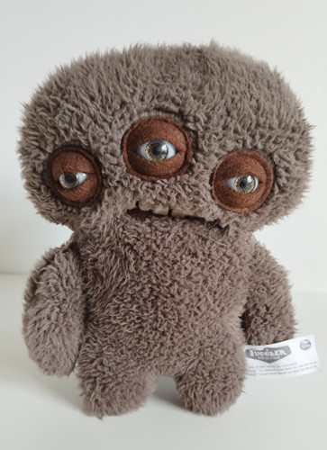Fuggler infastidito alieno - fuggler,