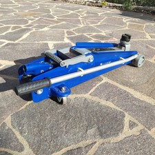 Crick idraulico Michelin da 2,5 Ton.