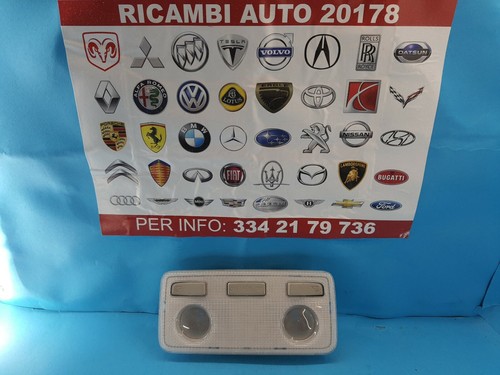 Luce cortesia toyota yaris - cortesia,