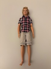 KEN BARBIE FASHIONISTAS