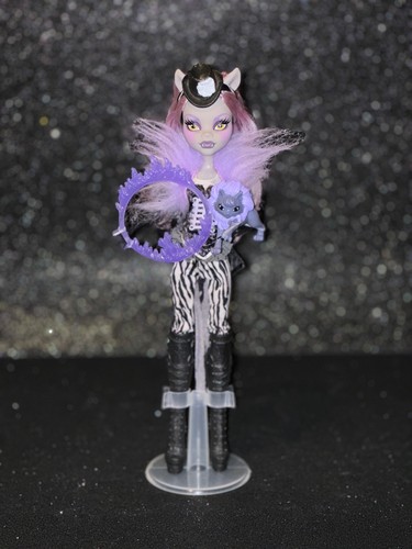 Monster high clawdeen - monster, wolf