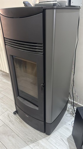 Stufa pellet gruppo - a,