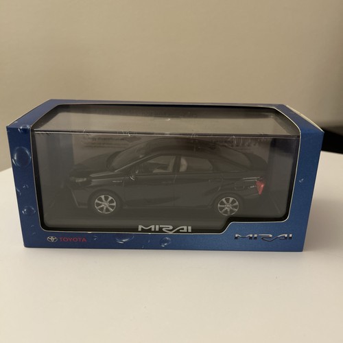 Modellino auto toyota mirai - auto,