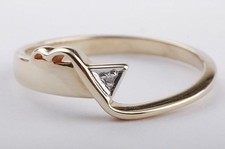 Anello con diamanti brillanti