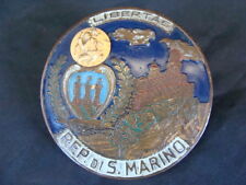 PLACCA BADGE SAN MARINO CON SAN CRISTOFORO VESPA AUTO FIAT LANCIA ALFA ITALIA 
