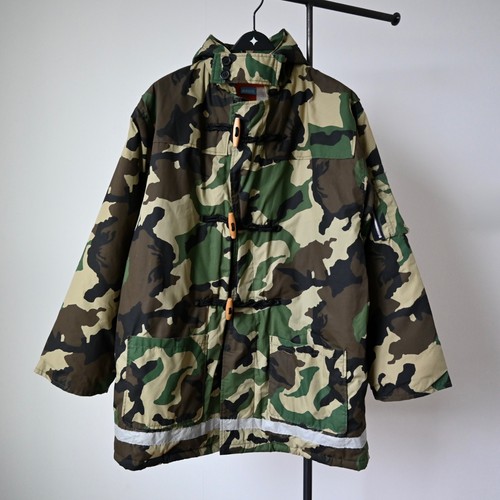 Parka trapuntato mimetico