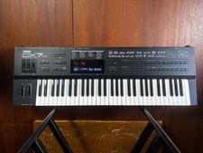 Yamaha DX7II-D sintetizzatore