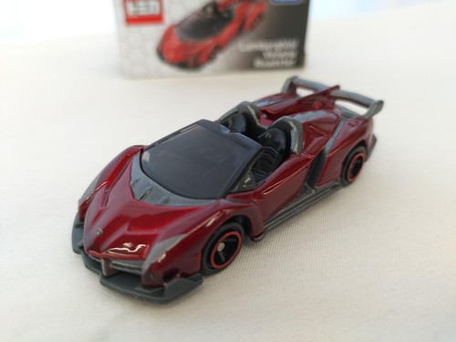 Tomica lamborghini veneno - tomica,