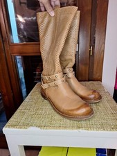 Stivale Donna Forato Con Borchie In Cuoio Made In Italy