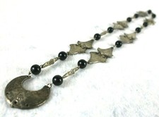 Collana da Donna Pendente VINTAGE Accessorio Collezione Stile ETNICO Silver NERO
