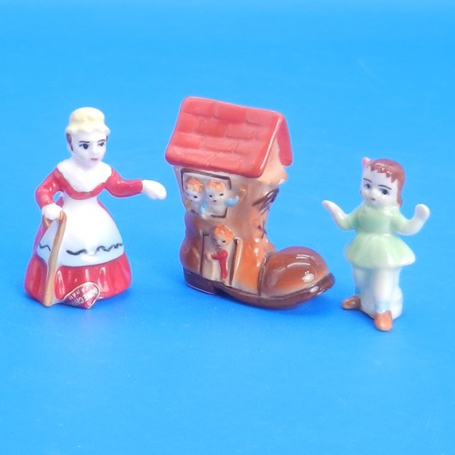 Figurine vintage bone china - vintage,