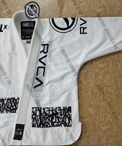 Brazilian jiu jitsu kimono