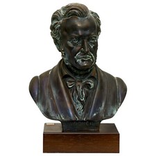 Bust of Wagner Marble Table