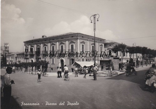 Fossacesia piazza del popolo - ,