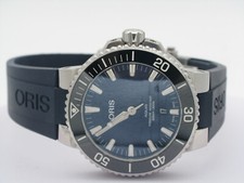 Oris Aquis Date orologio da