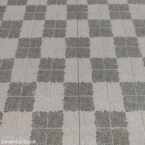 Pavimenti per esterni gres - in,