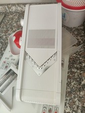 Mandolino Chef Tupperware,Usato. Come Nuovo Ha Solo Il Cappello Un Po' Graffiato