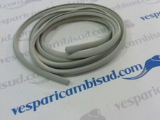 Profilo gomma grigio cofani vespa struzzo vnb1t-6t vba vna vbb Vesparicambisud
