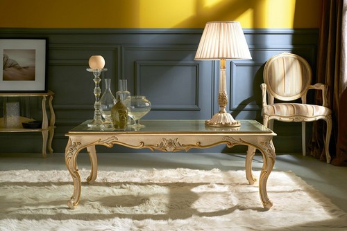 Tavolino legno laccato - in,