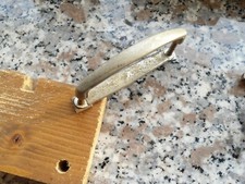 VECCHIA MANIGLIA IN FERRO PER MOBILI E PORTE VARIE -