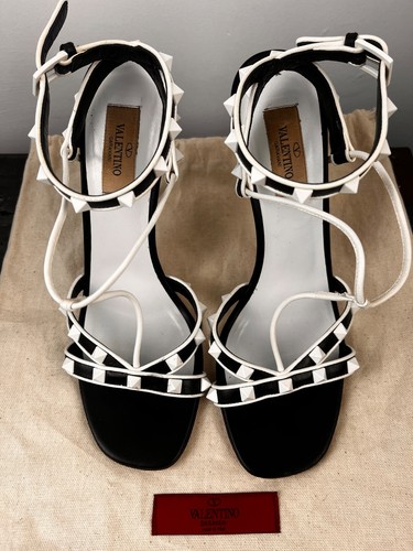 Valentino garavani rockstud - valentino,