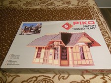 PIKO # 62209 Grizzly Flats