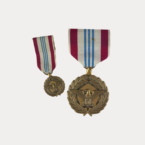 Defense meritorious service - us,