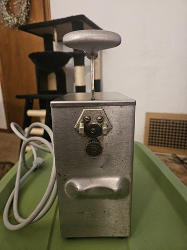 Apriscatole elettrico