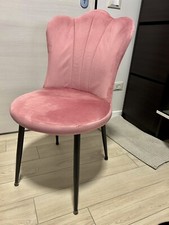 sedie poltroncine Velluto Rosa Perfette Per Dare Un Tocco Di Colore