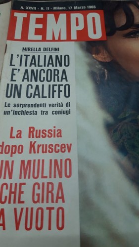 Vendo centinaio giornali - di,