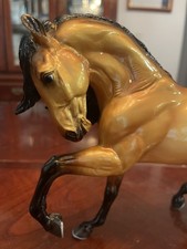 Breyer Tesoro De Oro -