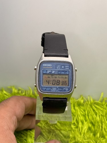 1979 vintage seiko a127 - vintage,