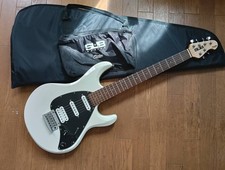 Chitarra Elettrica Sterling by